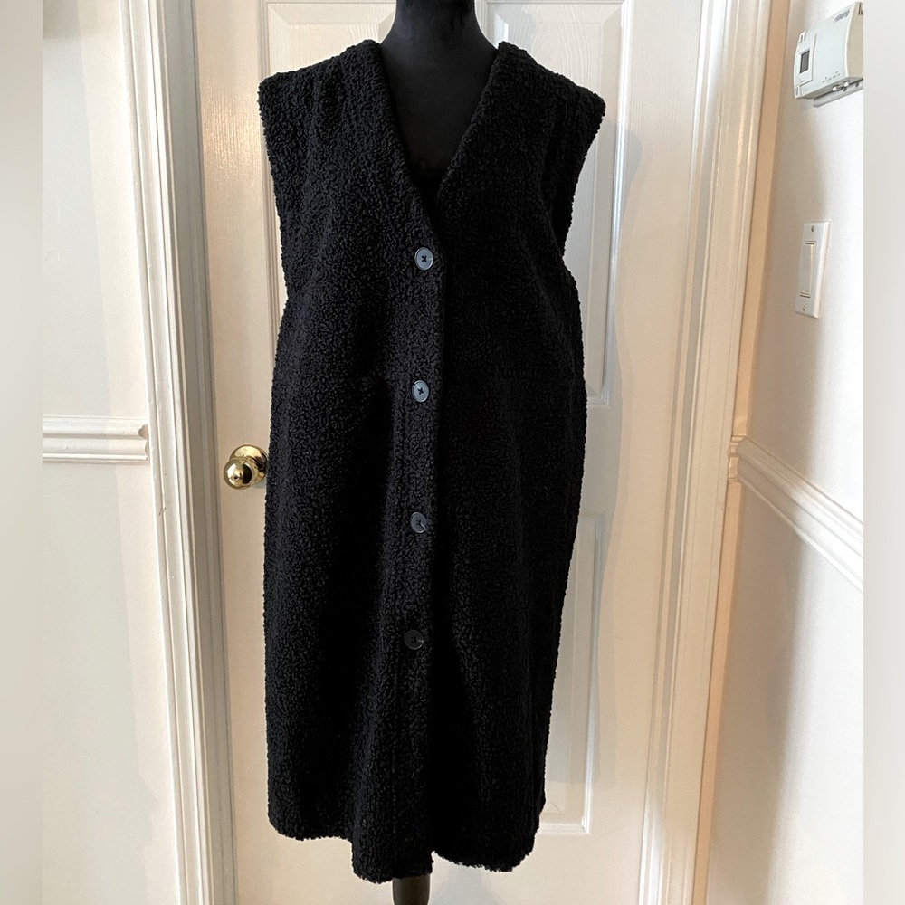 Black Long Vest